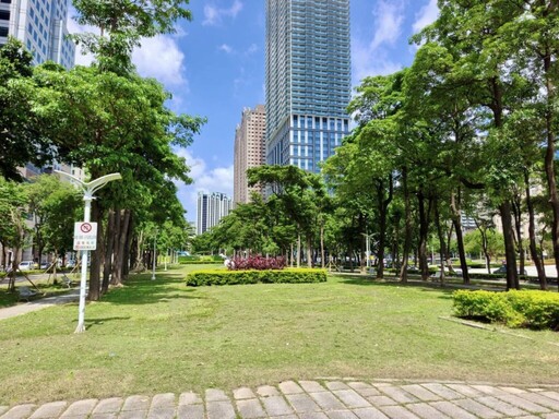 亞灣新光園道改善預計8月完工 提升休憩及景觀環境