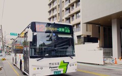 台中電動公車占全市近五成 再添10輛新車投入山屯城路線
