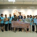 穿越時空話當年 稅務志工參觀中市地稅局「金典台中 檔藏稅史」檔案展