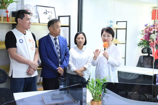 立委盧縣一中部聯合服務處揭牌 盧市長肯定:攜手為族人與市民創造幸福台中