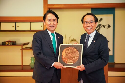 高市副市長林欽榮率隊 拜會日本北九州市政府 參訪FAIS交流智慧城市 與產研合作共榮經驗