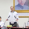 新北黨部遭搜 朱立倫：東廠不顧一切往前衝 民眾反撲到獨裁者賴清德身上
