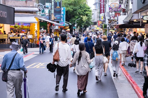 永康街街頭漫步成風景 假日管制區人本交通獲讚