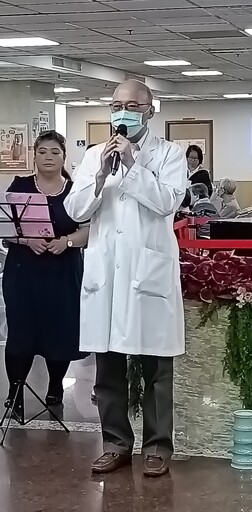 顧病人如親疼母親入心 聖功醫院傳遞溫柔力量