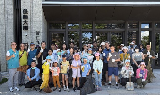 大順社區「手牽手，家園清潔GO！」 居民齊力守護社區環境