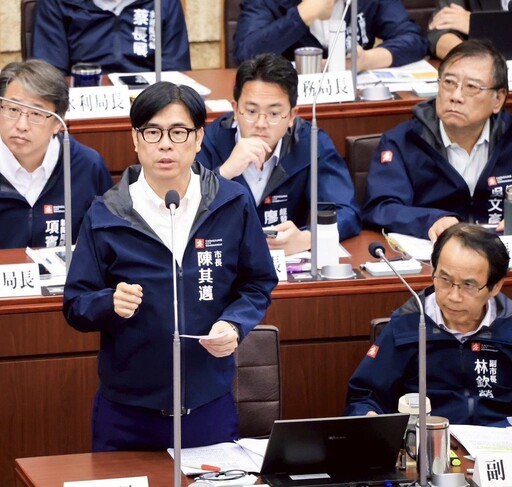 議員關心居住權議題 陳其邁：囤房稅挹注資源減輕市民負擔