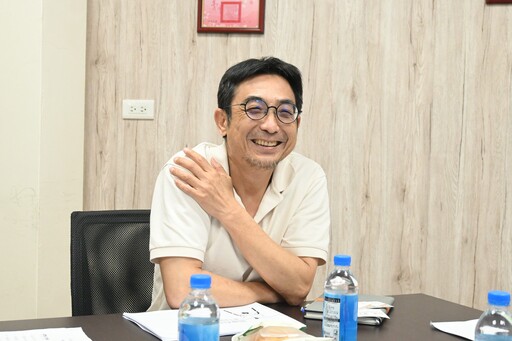 台中田屋科技「MIT無人直升機」飛越中央山脈瞄準國際空域 經發局長肯定:遙控飛機變身國家隊!