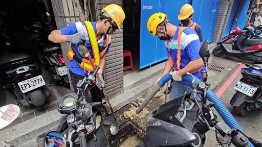 春雨迎端午 基隆清運清溝不打烊