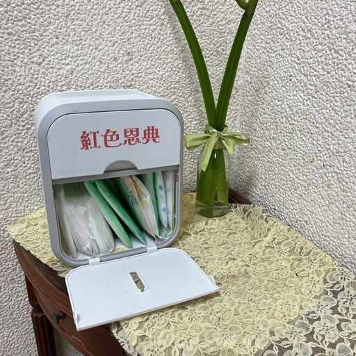 月經平權護健康 台中女孩手作布衛生棉送愛到非洲