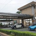 遊覽車台東鹿野拋錨 關山分局員警協助旅客重啟旅程