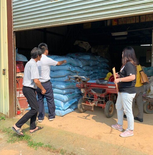 肥料不可擅自製造、分裝販賣及不實宣傳 中市農業局提醒違規罰鍰最少3萬元