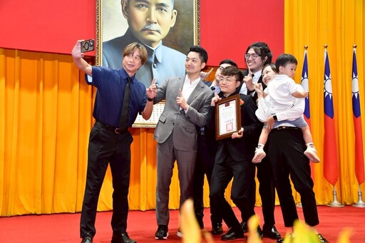 蔣萬安頒發北市最高榮譽金吾獎 表揚48位警察典範