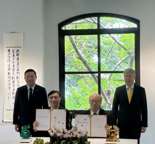 高雄港第70號碼頭續簽20年長約 貨櫃三雄深耕高雄港 近洋線貨櫃業務
