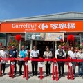 家樂福插旗屏東潮州 鄰近光春國中小與潮州高中、車站商圈 屏東潮州光春店 全新複合式概念享熱食即點代做 現煮咖啡