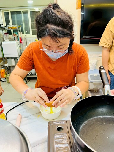從封閉自我到擁抱生活 新北樂圓身障服務引導學員成長