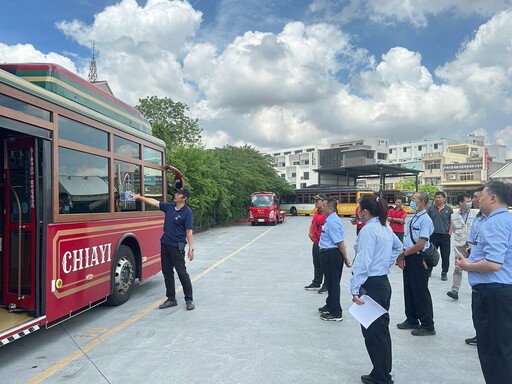 全台首座電動公車城市 嘉義市辦演練強化安全應變能力