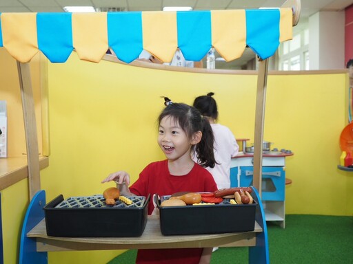 高鳳國際同濟會捐贈婦幼中心「秘密基地」 重視兒童遊戲權暨兒童遊戲空間露營風主題角落