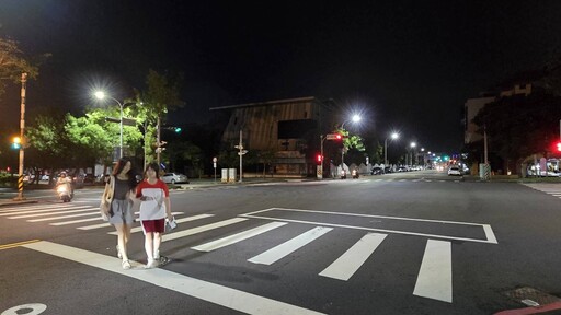 台中啟動「增亮減碳」計畫！ 全市已汰換LED路燈逾1.8萬盞