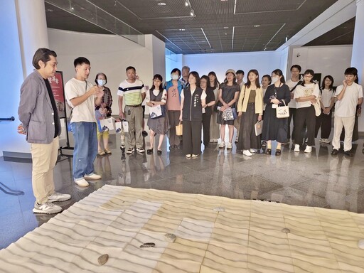 用AI演繹在地溫度 屯藝中心科技跨藝特展即日至8/10展出