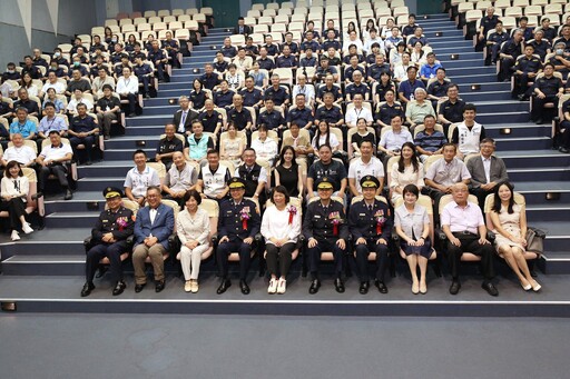 嘉市警局新局長陳明志上任 黃敏惠盼延續治安佳績、打造宜居城市