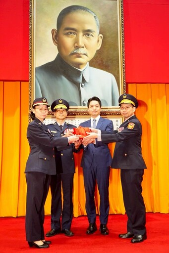北市分局長與大隊長交接新局 蔣萬安:強化專業、提升市民安全感