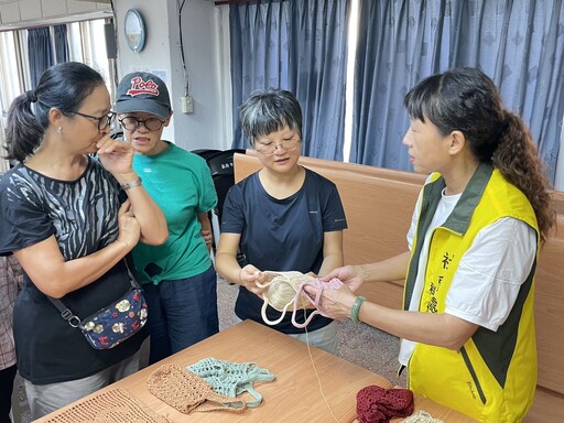 基隆市府推編織體驗課程 助弱勢就業者提升手作力