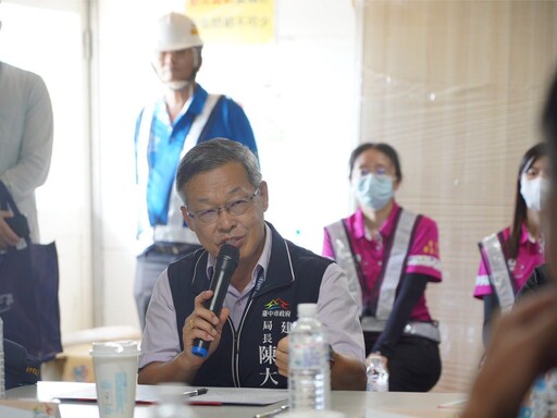 梧棲三里聯合活動中心首度亮相 建設局長視察：力拚115年上半年完工