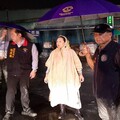 搶災不間斷 徐榛蔚坐鎮光復鄉 啟動緊急應變 加速清淤搶通道路
