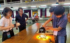 太陽能光芒照亮創意！ 中市國小太陽能科學創意玩具競賽登場
