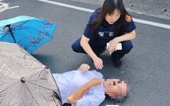 老翁跌倒路 中埔警即時救援
