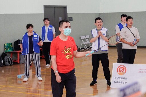 不 比輸贏比勇氣 智青羽球賽中和開打 身障選手從球場找到自信