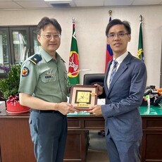 不再只治標！郁仁診所院長黃仁智以麻醉科專業 攻克陳年疼痛與慢性失調根源