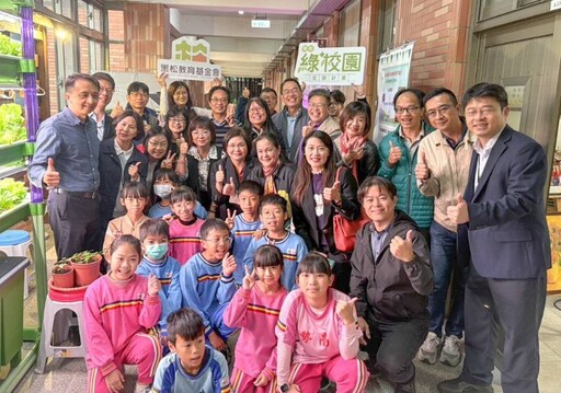 黑松綠校園生態計畫22位桃市國中小校長齊聚 李文義分享賞鷹特色課程