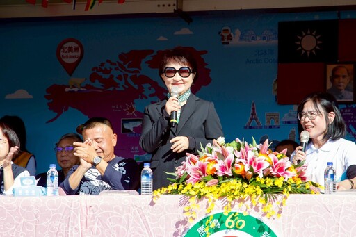 中市外埔區馬鳴國小歡慶60週年 盧市長到場祝賀：馬到成功、一鳴驚人