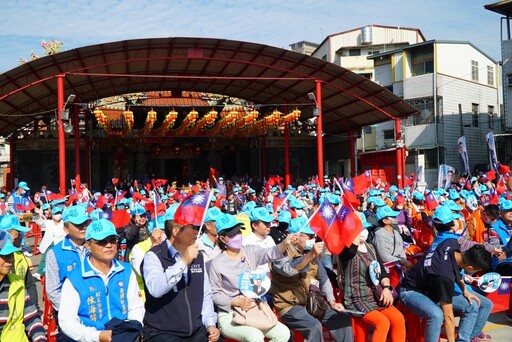 竹市藍軍議員、里長站台力挺 逾千支持者湧入鄭正鈐北區後援會