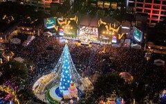逾762萬人次造訪 新北2023歡樂耶誕城甜蜜落幕