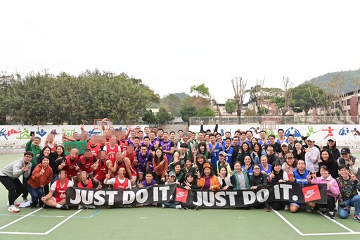 夢想起飛 熱血對決 改制首次 勵志中學 東山高中籃球友誼賽
