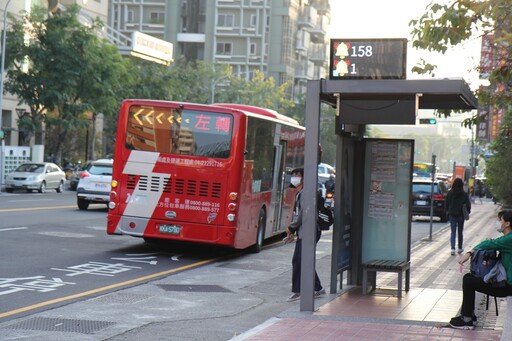 「笑臉鈴鐺」安全攔乘公車 中市交通局打造友善乘車環境