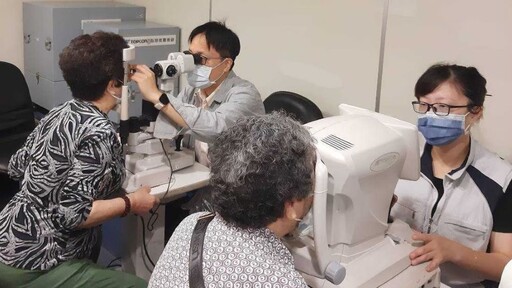守護偏鄉糖友視力 扶輪社捐贈新北眼科檢查設備