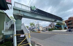 地震受損 八里大崁陸橋拆除中華路一段夜間封路