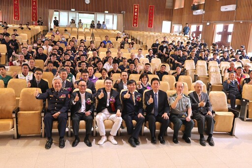 基隆市警察局辦理警察節慶祝大會暨惜物義賣活動 市長謝國樑表揚績優員警肯定市警局的表現與努力