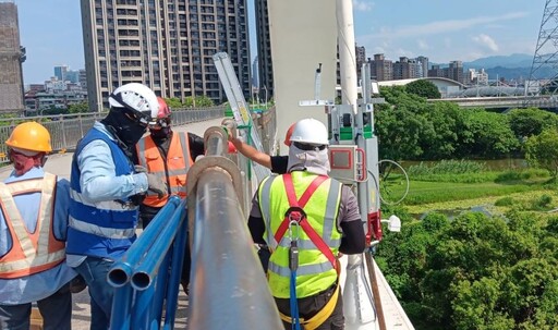 新月橋光雕重新開啟 修護工程上網招標