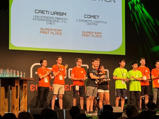 荷蘭RoboCup機器人世界盃台灣隊二連霸獲三項第一