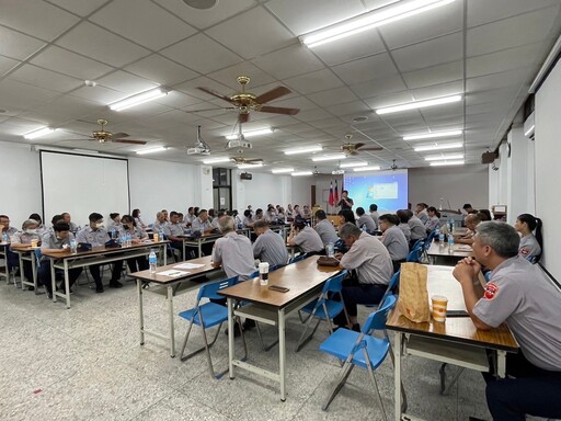 花警分局民防中隊常訓 期盼共同為治安努力