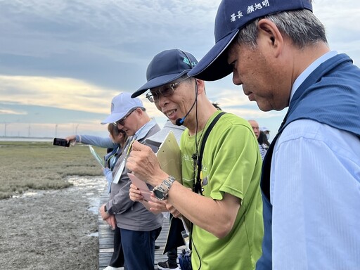 海岸清潔維護刻不容緩 陳金德視察凱米災後辦理情形