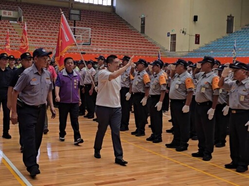 義勇警察大隊校閱演練 市長期許共同守護基隆市治安