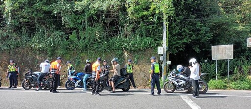 機車安全月取締違規車 新店警北宜公路攔檢開罰31件