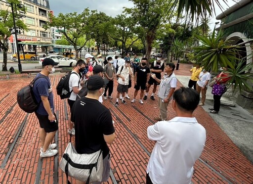 歡送入營 宜蘭軍服站祝平安返鄉