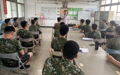 軍友服務宣導 宜蘭軍服站有獎徵答效果佳