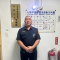 鷹眼員警 九旬老翁中暑倒臥草叢險喪命 北投警即刻救